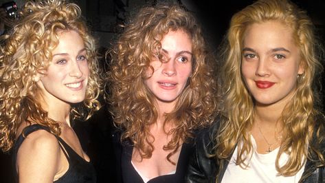 Julia Roberts Natural Hair, Drew Barrymore Curly Hair, Julia Roberts Curls, Meg Ryan Curly Hair, Sarah Jessica Parker Curly Hair, Sara Jessica Parker Hair Curly, Julia Roberts 90s Hair, Julia Roberts Style 90s Curly Hair, Julia Roberts Hair Curly