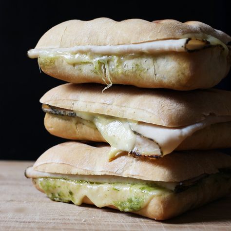 Hot Turkey Pesto Sandwiches Turkey Pesto Panini, Turkey Panini Recipes, Pesto Sandwich Recipe, Pesto Turkey, Pesto Panini, Roast Beef And Cheddar, Turkey Panini, Turkey Pesto, Freezer Sandwiches