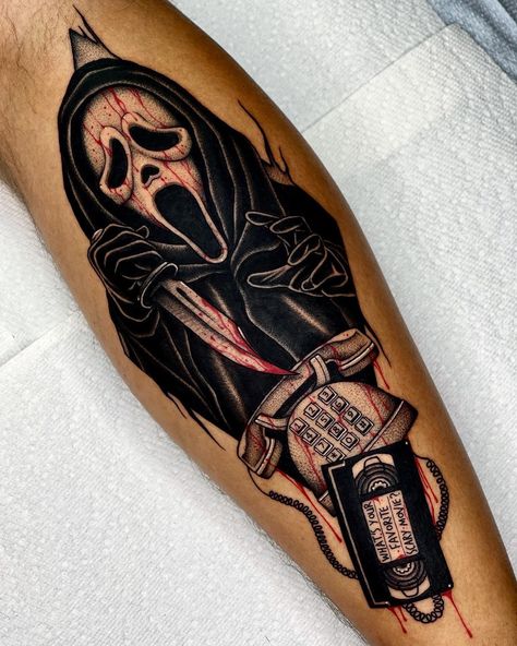 Ghostface Tattoo Ideas, Ghostface Tattoo, Halloween Tattoos Sleeve, Horror Tattoos, Horror Movie Tattoos, Clown Tattoo, Movie Tattoo, Movie Tattoos, Scary Tattoos