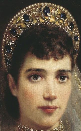 Tiara Mania: Empress Maria Feodorovna of Russia's Sapphire Wave Tiara Dagmar Of Denmark, Royal Monarchy, Bridal Crown Tiara, Maria Feodorovna, Royal Crown Jewels, Russian Jewelry, Festoon Necklace, Royal Crowns, Royal Tiaras