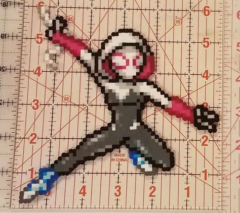 Spider Gwen Perler Beads, Ghost Spider Perler Beads, Ghost Face Perler Bead Pattern, Spider Man Pearler Beads, Spider Gwen Crochet Pattern, Spider Gwen Bracelet Pattern, Spider Man Perler Beads, Ghost Rider Perler Beads, Spiderman Perler Beads