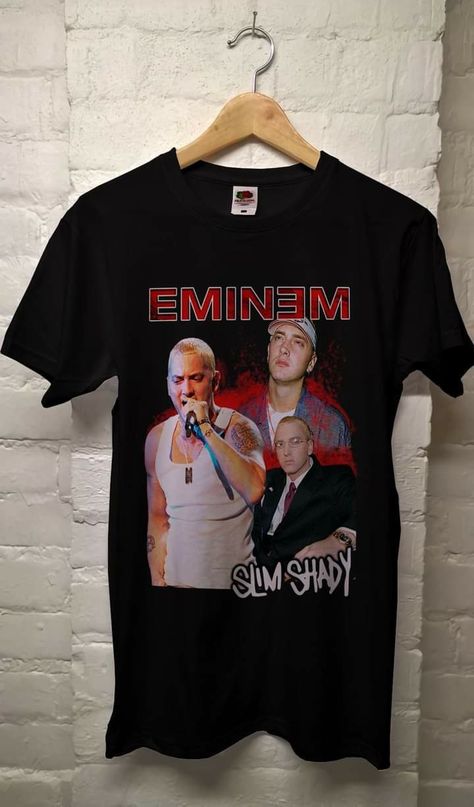 Eminem Shirt Outfit, Eminem Tshirts, Eminem Outfits Girl, Eminem Style Girl, Eminem Shirts, Eminem Tshirt, Playboy Clothes, Eminem Girls, Eminem Merch