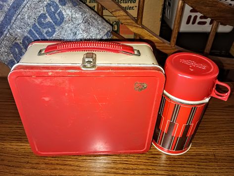 Vintage Lunch, Vintage Lunch Boxes, Boarding House, Pack Lunch, Lunch Boxes, Retro Vintage, Lunch Box