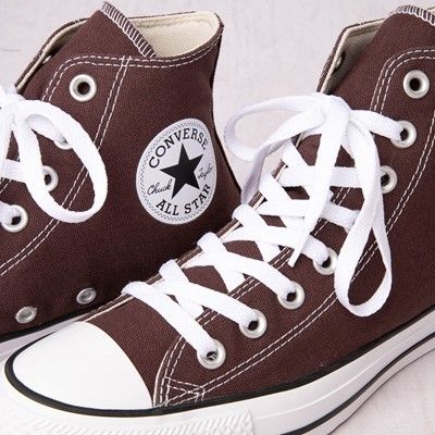 Brown converse outfit