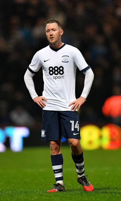 aiden mcgeady preston north end Cold Pics, Preston North End Fc, Preston North End, English Football, Football Soccer, Preston, Soccer, England, The Unit