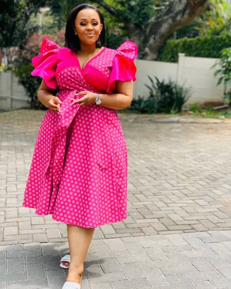 Shweshwe Dresses Shweshwe Dresses Patterns, Seshweshwe Dresses, Zulu Traditional Wedding Dresses, Sotho Traditional Dresses, Sesotho Traditional Dresses, Seshoeshoe Dresses, Chitenge Dresses, African Jumpsuit, Xhosa Attire