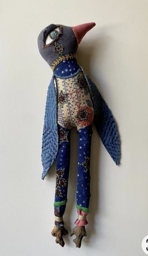 Bird Stuffed Animal, Bird Doll, Comfort Home, Textile Art Dolls, Handmade Stuffed Animals, Cute Sewing Projects, Textile Sculpture, Art Dolls Cloth, Sewing Stuffed Animals