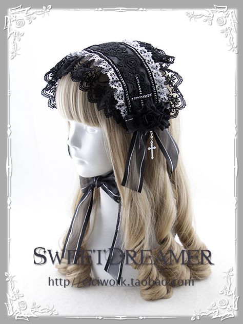 Gothic Headdress, Gothic Kawaii, Here Be Dragons, Goth Look, Kawaii Cosplay, Badass Style, Kawaii Fashion Outfits, Victorian Clothing, Retro Hairstyles