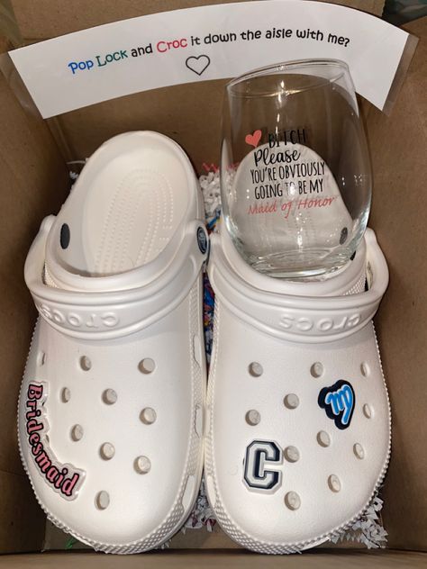 Bridesmaid Crocs, Bride Crocs, Wedding Crocs, Ways To Ask Bridesmaids, Spooky Wedding, Bridesmaids Proposal, Seventh Heaven, Asking Bridesmaids, White Bridesmaid