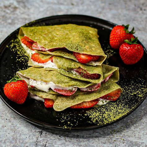 Matcha Crepes, Crepes Aesthetic, Mint Custard, Crepe Filling, Matcha Breakfast, Healthy Crepes, Crepe Ingredients, French Name, Matcha Mochi