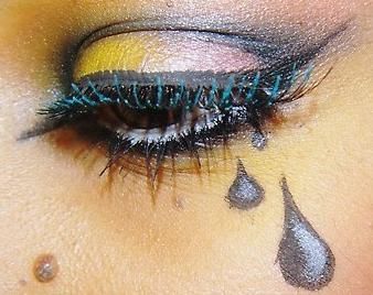 Circus Tears. Funky Eye Makeup, Fashion Eye Makeup, Beauty Tutorial, Free Makeup Samples, Types Of Eyes, Creative Eye Makeup, Creative Eye, Vintage Circus, Photo Makeup