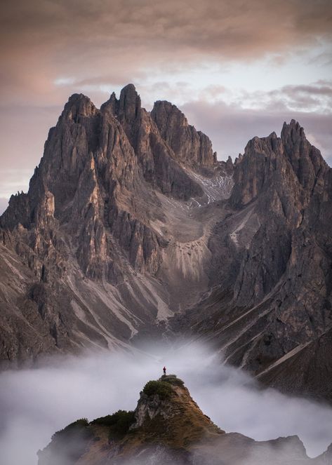 Landscape Tattoo, The Dolomites, Nature Hikes, Epic Photos, Italy Photography, Indian Gods, Canon Photography, Outdoor Photography, In The Mountains