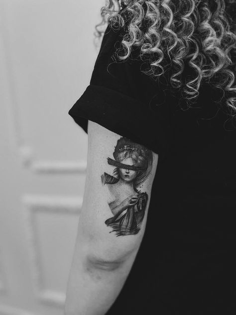 Pandora Tattoo Mythology, Pandora's Box Tattoo, Pandora Tattoo, Box Tattoo, Pandora's Box, About Tattoo, Tattoo Inspo, Skull Tattoo, Wish List