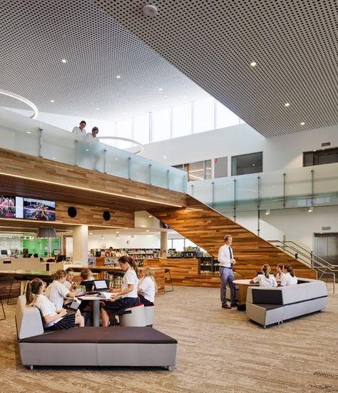 5 Ways to Turn A School into A Student Learning Hub   #Education #EducationalArchitecture #EducationalBuilding #educationalcenter #HeatherwickStudio #Landscape #landscapedesign #learning #Learningcenter #Nature #School #studentlearninghub #ThomasHeatherwick Social Housing Architecture, Laboratory Design, Elegant Living Room Design, St Andrew, Student House, Student Accommodation, Social Housing, Education Architecture, School Community