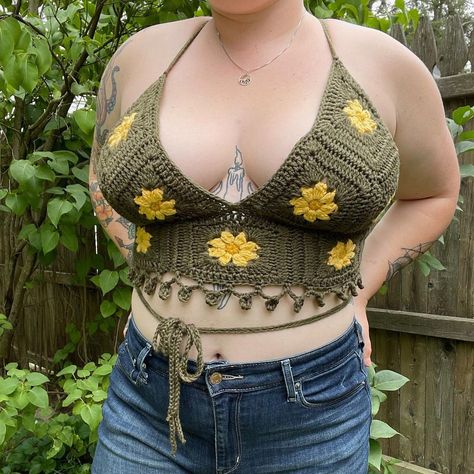 Crochetcopia on Instagram: “Less than one day until the Cosmos Top pattern release🎊🥳🍾 I can’t thank my awesome testers enough for being so helpful and patient…” Crochet Cosmos, Crochet Cosmos Flower, Crochet Tops Butterfly, Crochet Bra Star, Crochet Butterfly Bra, Butterfly Crochet Top Tutorial, Butterfly Lace Top Crochet, Flower Top, Flower Tops