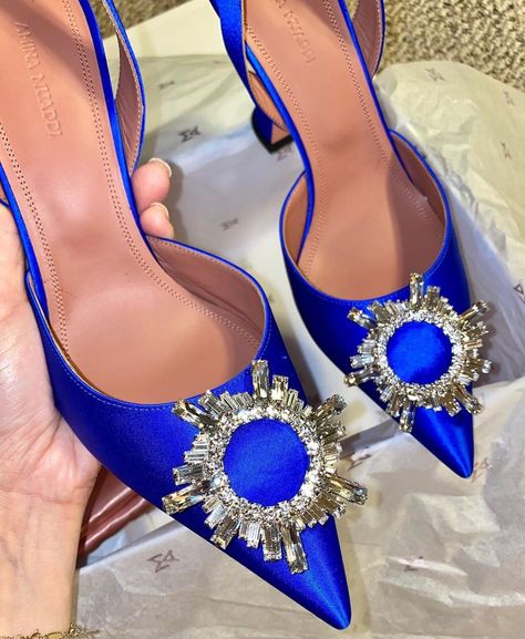 Pointy Shoes Heels, Amina Muaddi Begum, Muaddi Shoes, Amina Muaddi Heels, Amina Muaddi Shoes, Classy Heels, High Heeled Sandals, Shoes Heels Classy, Zara Heels