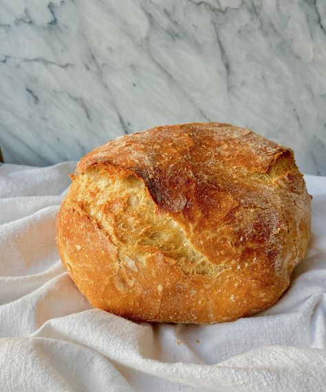 Foolproof "Bread in a Pot" Recipe - Marilena's Kitchen No Knead Peasant Bread, Kitchen Mediterranean, Foolproof Recipes, Peasant Bread, Mediterranean Cooking, Pistachio Baklava, Bread Serving, No Knead Bread, Baking Bread