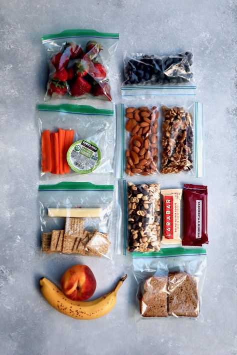 road trip snacks 101 Best Road Trip Snacks, Healthy Road Trip Snacks, Road Snacks, Car Snacks, Healthy Travel Snacks, Trip Snacks, Travel Essentials For Kids, Snacks Under 100 Calories, Hiking Snacks