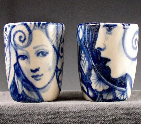 bekers Painting Mugs Ideas, Painted Shot Glasses, Sea Of Love, Keramik Design, Painted Mugs, Come With Me, Ceramics Pottery Art, Porcelain Art, Clay Art Projects