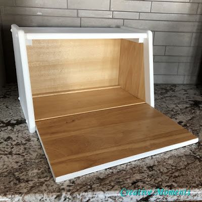 Bread Box Ideas Storage Counter Tops, Diy Bread Box Ideas, Bread Box Diy, Bread Box Ideas, Wood Makeover, Painted Bread, Diy Bread, Play Wood, Refinish Furniture