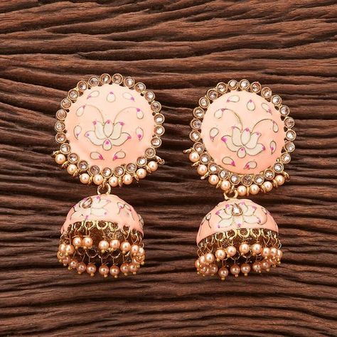 Peach Gown Indian, Peach Jewelry, Indian Jewelry Earrings, Indian Jewellery Design Earrings, Earrings Indian, Indian Jewellery Design, Indian Jewelry Sets, Pakistani Jewelry, Indian Wedding Jewelry