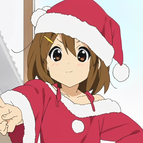 K On Icons, Christmas Pfps, Yui Hirasawa, Cool Icons, Solo Pfp, Christmas Pfp, K On, Pfps Icons, Pfp Ideas