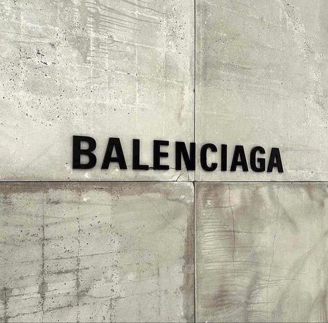 Balenciaga Logo Store Fashion Concrete Archirecture Lifestyle Balenciaga Logo Aesthetic, Balenciaga Logo Design, Fashion Widgets, Moodboard Office, Model Job, Balenciaga Aesthetic, Balenciaga Store, White Balenciaga, Sport Branding