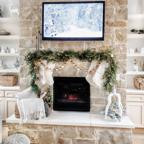 28 Winter Fireplace Decor Ideas to Create a Cozy, Festive, and Inviting Home This Season White Fireplace Decor, Winter Fireplace Decor, Fireplace Hearth Decor, Fireplace Decor Ideas, Hearth Decor, Winter Fireplace, White Fireplace, Office Photo, Fireplace Hearth