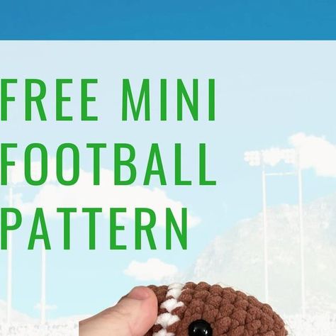 Football Crochet, Crochet Football, Mini Football, Mini Footballs, My Live, Crochet Keychain, Bulky Yarn, Free Crochet Pattern, Free Crochet