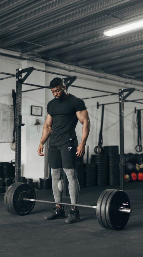 Man , deadlift , barbell , wallpaper, black , grey , white . Obi Vincent, Fitness Body Men, Gymshark Athlete, Gym Photoshoot, Gym Photography, Gym Outfit Men, Gym Photos, Flex Leggings, Fitness Photoshoot