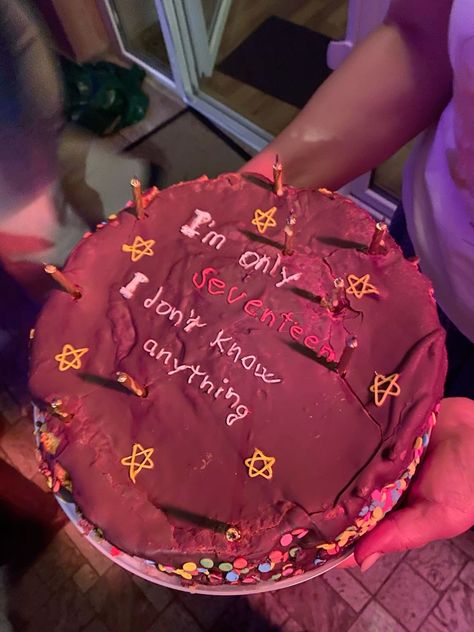 17 th birthday cake taylor swift Taylor Swift 17th Birthday Cake, Taylor Swift Themed Birthday Cake, 17 Th Birthday, Birthday Cake Taylor Swift, Cake Taylor Swift, 17 Cake, Swiftie Party, Taylor Swift Cake, Taylor Swift Birthday Party Ideas