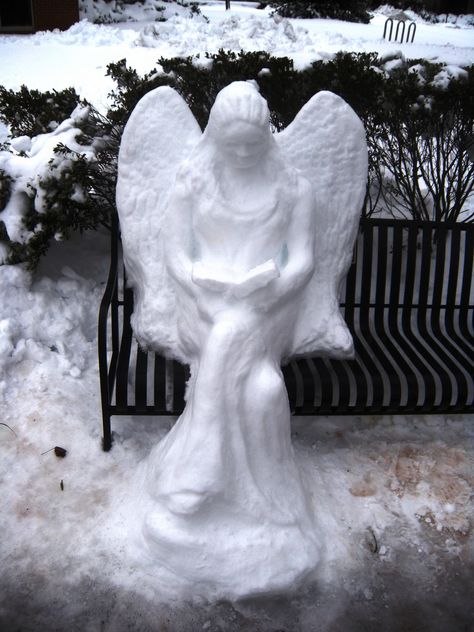 Angel  Dramatically vivid, Spontaneously Pure Photography: Oh the Things we do... Ice Angel, Strange Weather, Ice Art, Snow Sculptures, I Believe In Angels, Angel Sculpture, Snow Art, Snow Fun, Snow Angel