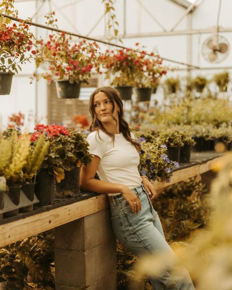 Greenhouse vibes🪴🌱 #explore #explorepage #senior #seniorpictures #portrait #garden #agavegardenmidland #greenhouse #greenhousephotography # Senior Pictures In Greenhouse, Greenhouse Photoshoot Ideas, Greenhouse Headshots, Greenhouse Photography, Greenhouse Pictures, Portfolio Photoshoot, Senior Poses, Photoshoot Inspo, Senior Photo