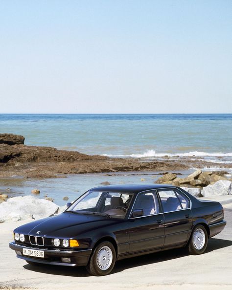 Bmw 750 Li 1996, Tish Weinstock, Bmw Old School, E32 Bmw, 90s Bmw, Old Bmw, Bmw 2000, Bmw Old, Bmw E32