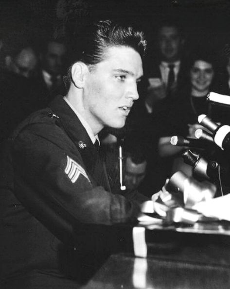 Army Elvis, Blog Title, Earthly Delights, Garden Of Earthly Delights, Judy Garland, Kate Winslet, The Army, Press Conference, Elvis Presley