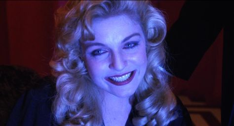 Twin Peaks: Fire Walk with Me (1992) Twin Peaks Movie, Twin Peaks Tv, Twin Peaks Fire, Lost Highway, Kyle Maclachlan, Fire Walk With Me, Mulholland Drive, Black Lodge, Sheryl Lee