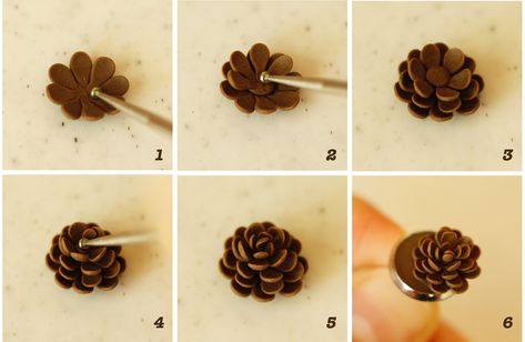 How to make a polymer clay pinecone #diy #polymer clay DIY Plants Crystals, Polymer Clay Kunst, Polymer Clay Recipe, Clay Crafts For Kids, Polymer Clay Jewelry Tutorials, Christmas Clay, Polymer Clay Christmas, Polymer Clay Diy, Polymer Clay Jewelry Diy