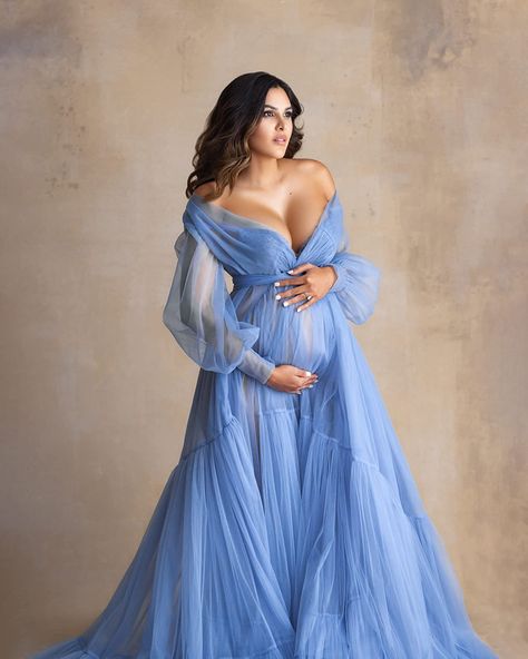 Blue Bridal Robe, Sky Blue Maxi Dress, Babyshower Dress, Vestidos Para Baby Shower, Tulle Maternity Dress, Dress For Photoshoot, Long Sleeve Maternity Dress, Dresses For Pregnant Women, Shower Outfits