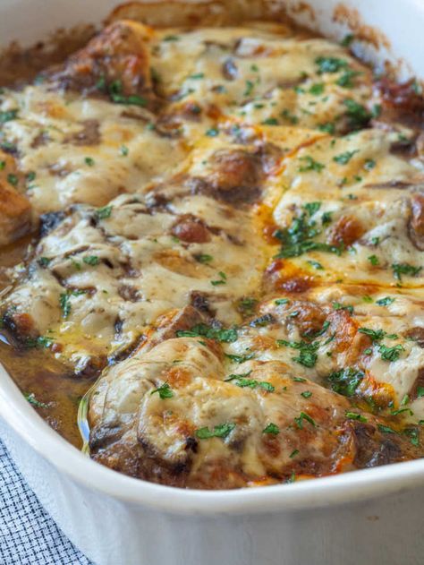 Chicken Gloria Casserole – 12 Tomatoes Chicken Gloria Recipe, Chicken Gloria Casserole, Chicken Gloria, Chicken Mushroom Casserole, Mushroom Casserole, 12 Tomatoes Recipes, Cooking Panda, Betty Crocker Recipes, Recipe For Chicken