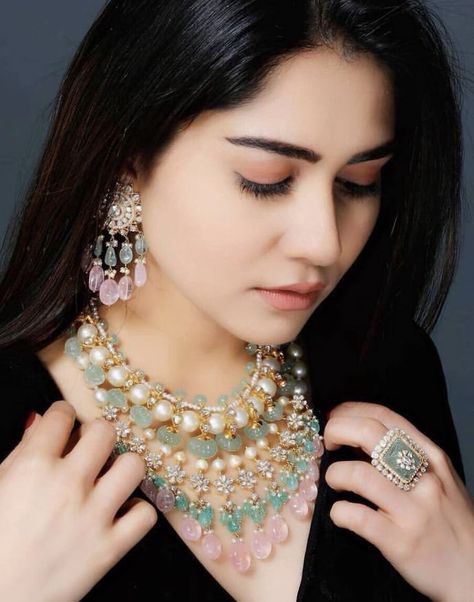 Pastel Jewelry Indian, Punjabi Jewellery, Vintage Indian Jewelry, Pastel Jewelry, Bridal Jewelry Sets Brides, Bride Jewelry Set, Neck Pieces Jewelry, Classy Necklace, Diamond Earrings For Women