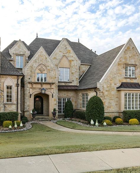 Southlake Texas Homes, Southlake Texas, Multigenerational Living, Coffee Table Magazine, Homes Of The Rich, French Exterior, Dream Life House, Rich Home, Ft Worth