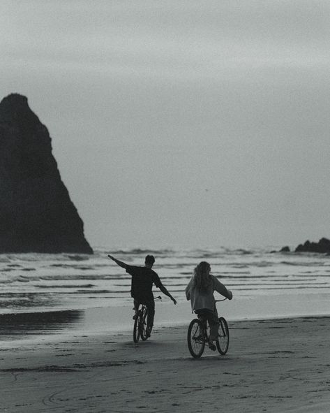 “How long do you think it takes for someone to fall out of love? A day? A month? I’m asking because I don’t have any experience with it. I’m asking, because I think it will take you all of a heartbeat once you know.” 🚲 #777luckyfish Photos of @rachmarchk & @olegmarchk by @sona.co.photo Words by Rebecca Yarros Documentary Photography Storytelling, Love Like The Movies, Pnw Oregon, Fall Out Of Love, Photography Storytelling, Romance Movie, Rebecca Yarros, Film Photography Tips, Bike Photoshoot