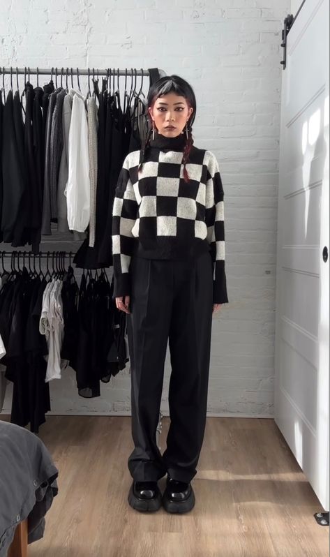 Tem Page Instagram, Checkerboard Outfit, Alt Capsule Wardrobe, Winter Grunge Wide Leg Jeans, Winter Grunge Full Length Pants, Winter Wide Leg Grunge Jeans, Edgy Wide-leg Pants For Alternative Fashion, Wednesday Outfit Ideas, Goth Capsule Wardrobe