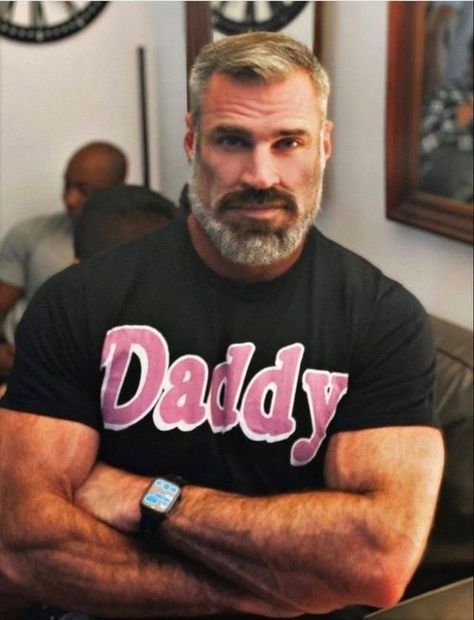 Big Bearded Men, Big Beards Men, Men Chest Hair, Muscular Men Fashion, Scruffy Beard, Men Tumblr, Men With Grey Hair, Grey Beards, Handsome Older Men