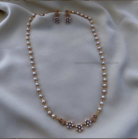 Pearl jewelry necklace indian