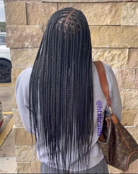 3 Braids, Healthy Black Hair, Latest Hair Braids, Black Hair Video, Braids With Shaved Sides, Knotless Box Braids, Protective Hairstyles For Natural Hair, Feed In Braids Hairstyles, Goddess Braids Hairstyles