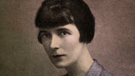 Katherine Mansfield - portrait Katherine Mansfield, Wellington City, Living In New Zealand, City Library, Story Writer, Beginning Writing, Page Turner, British Library, The 20th Century