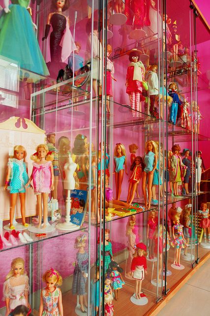 Vintage Barbie® Dolls Barbie Organization, Barbie Display, Barbie Room, Barbie Love, I Love Barbie, Doll Room, Ikea Shelves, I'm A Barbie Girl, Im A Barbie Girl