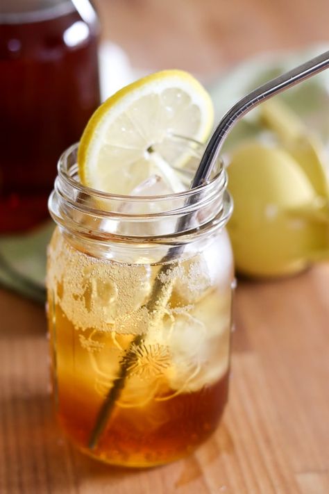 Vacation Theme Nights, Strawberry Moonshine Recipe, Strawberry Moonshine, Sweet Tea Cocktail, Apple Pie Moonshine Recipe, Moonshine Cocktails, Moonshine Recipe, Southern Porch, Infused Liquors