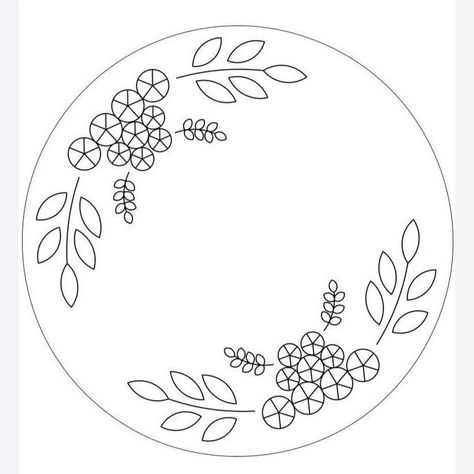 Egypt Embroidery, Floral Embroidery Patterns Templates, Circle With Flowers, Stain Stitch, Embroidery Pattern Floral, Simpul Makrame, Embroidery Hoop Art Diy, Hand Embroidery Patterns Free, Embroidery Hoop Wall